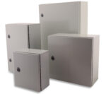 Stahlblech-Wandgehäuse Serie Treva 800x400x200mm Deckel grau